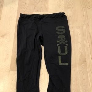 Soul cycle Lululemon Cropped Pants