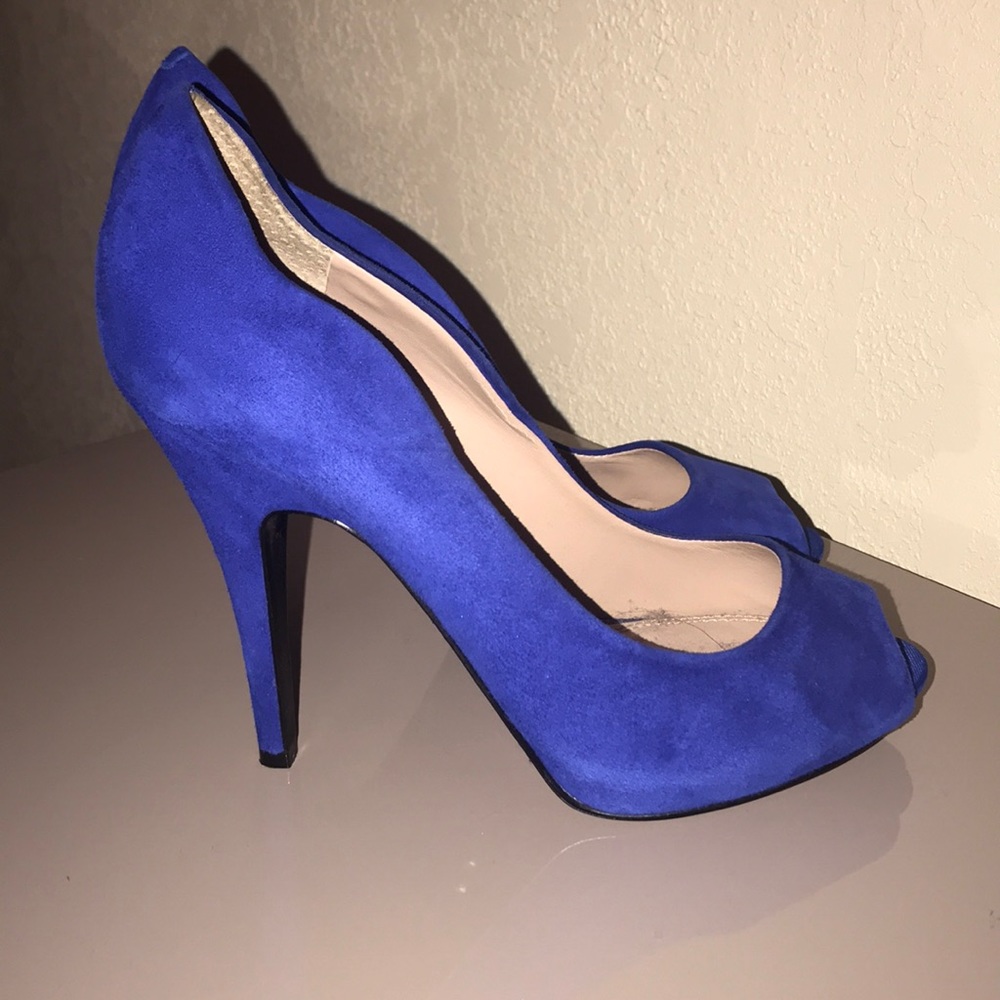 RACHEL ROY Pumps