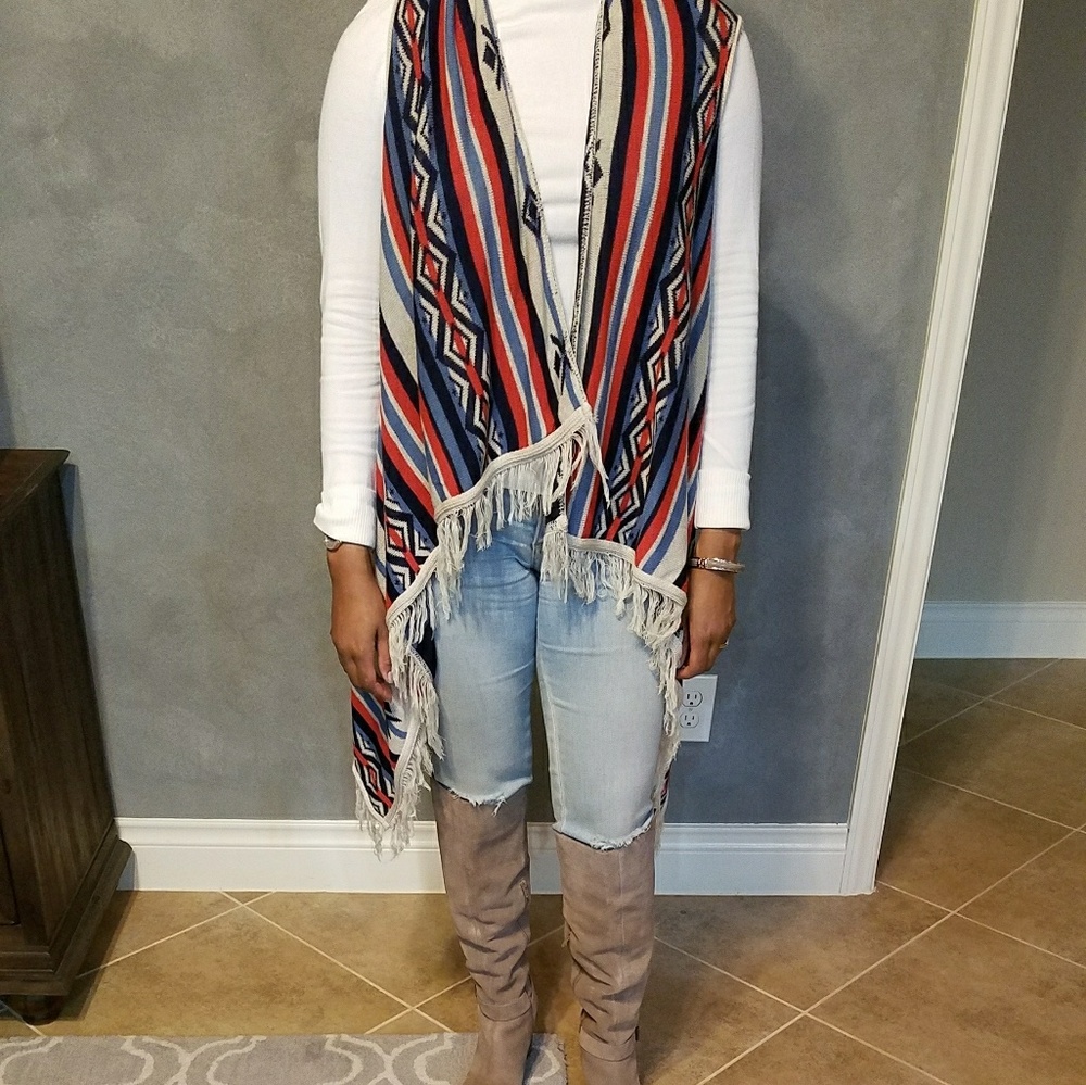 Chic Tribal Print Sweater Vest