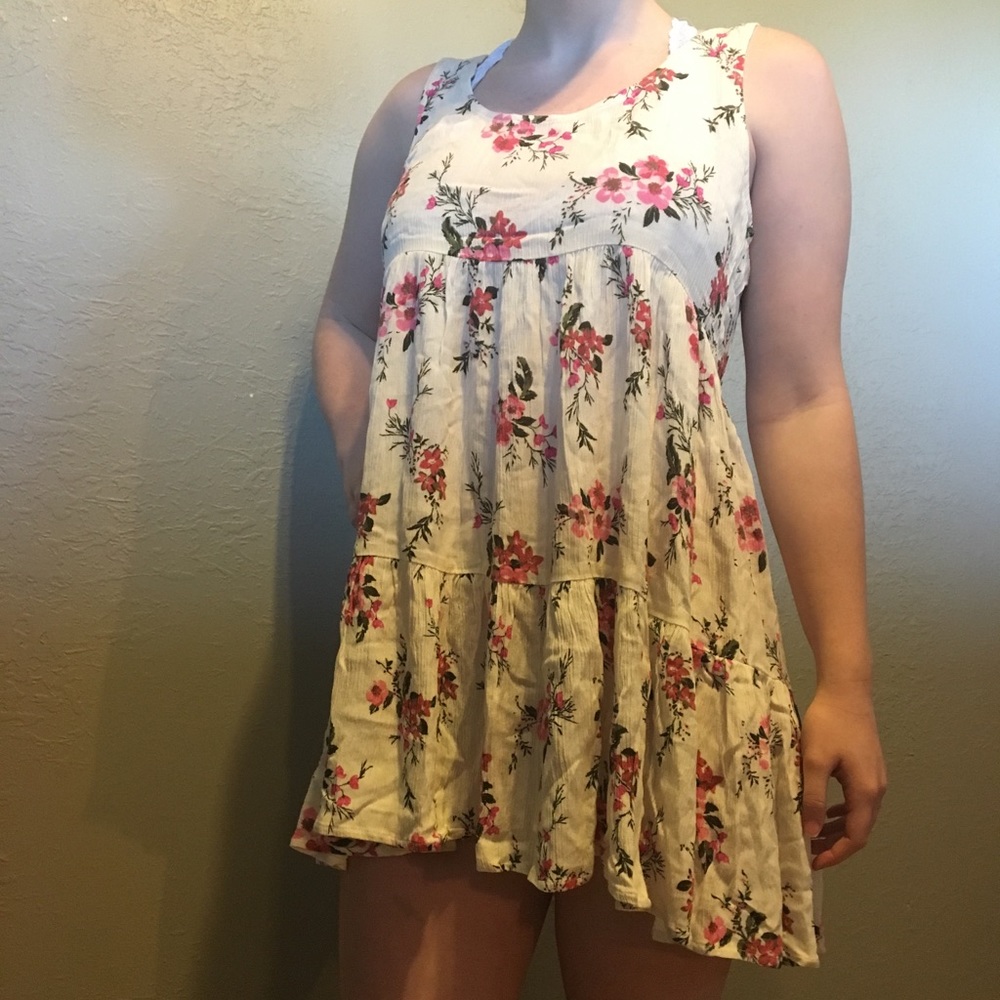 American Eagle babydoll floral dress