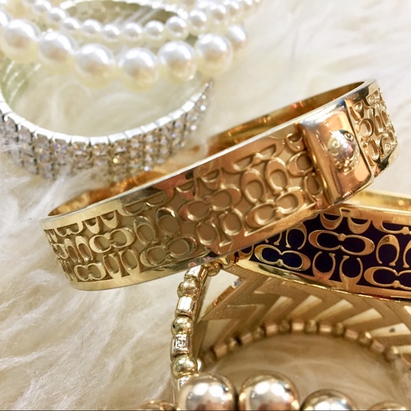 Coach ❦ Authentic Gold Signature Coach Bangle - Picture 3 of 8