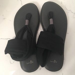 Sanuk yoga sling sandal, new