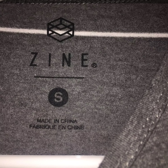 🔥Men's "ZINE" Long Tee from Zumiez - Picture 4 of 4