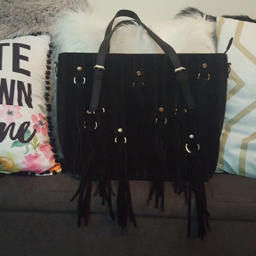 EUC! Black faux suede fashion Bag