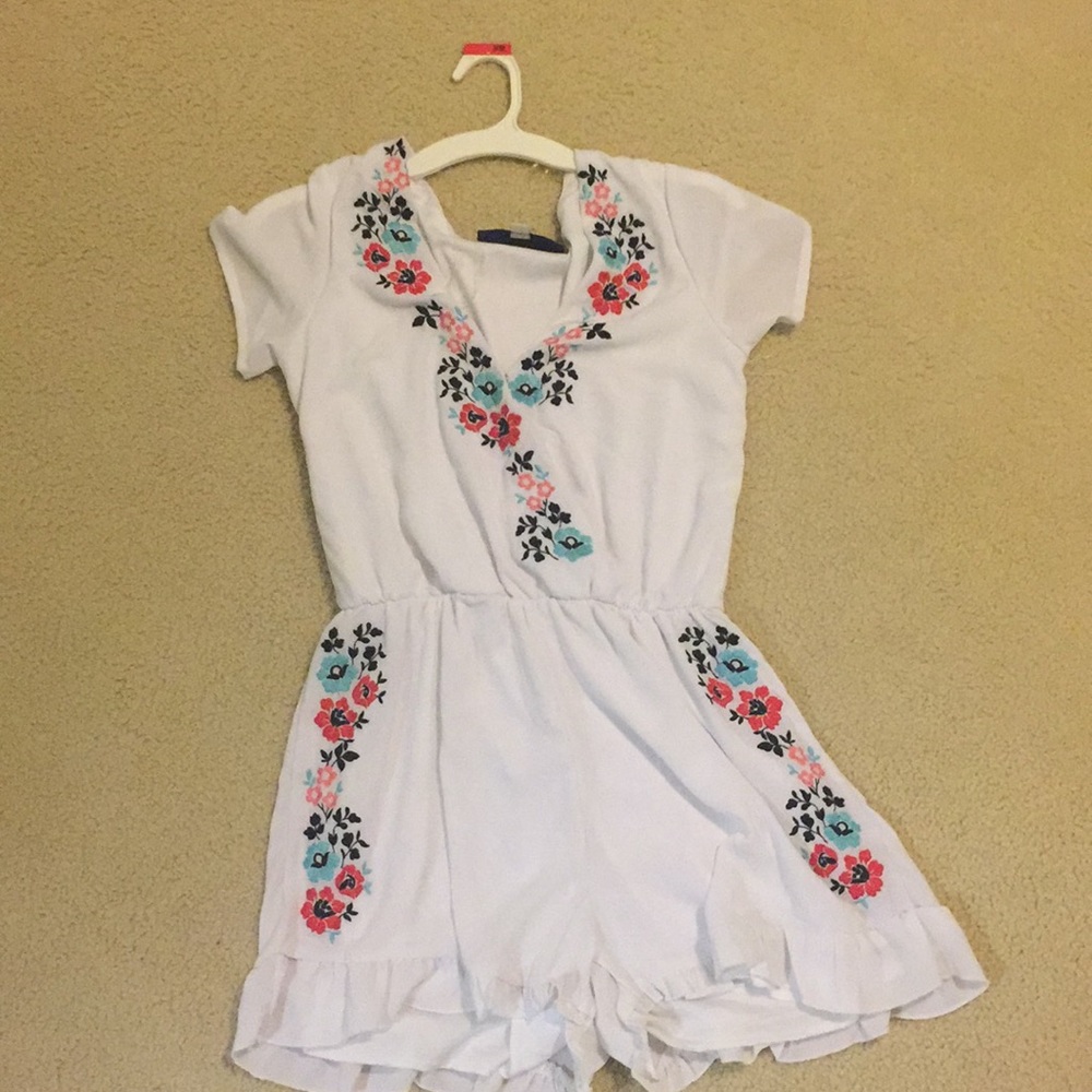 floral and white romper