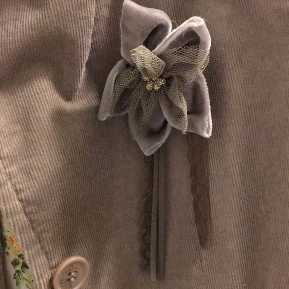 Blazer - Picture 4 of 5