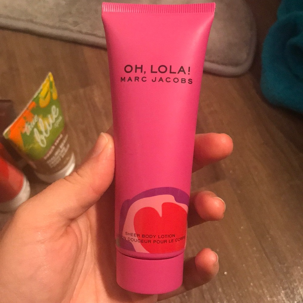 Oh, Lola! Marc Jacobs Lotion