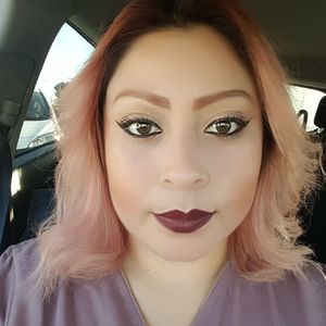 Meet your Posher, Mayra