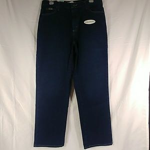 NEW Lee Relaxed Fit Straight Leg Ladies Jeans