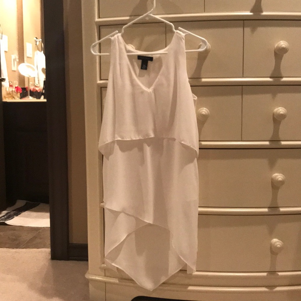 White House black market tank