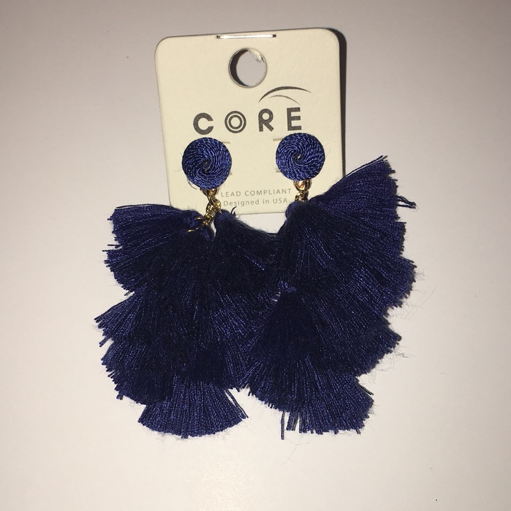 Stud fringe earrings.