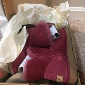 Authentic uggs boat size 8.5