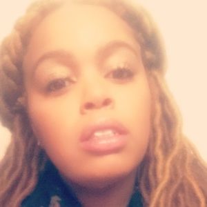 Meet your Posher, Destiny