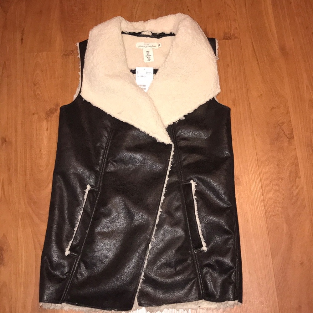 Faux Shearling Vest (NEVER WORN)