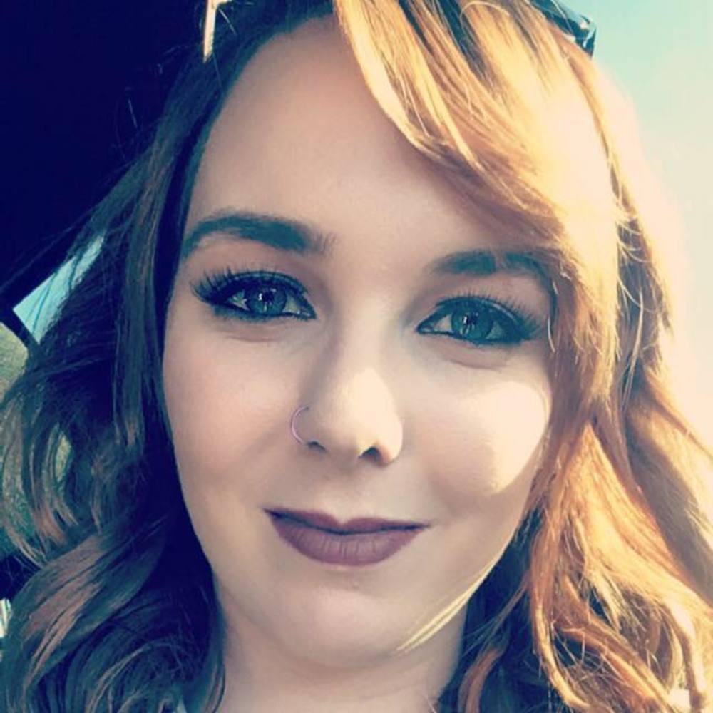 Meet your Posher, Deanna