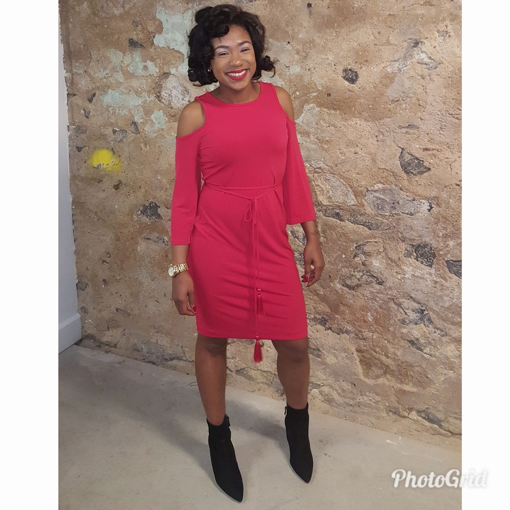 Meet your Posher, Necia