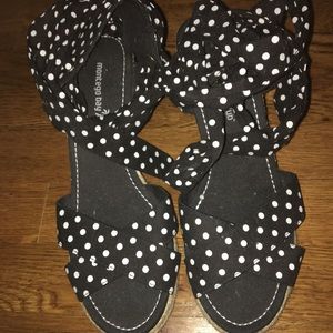 Lace up polka dot Wedges