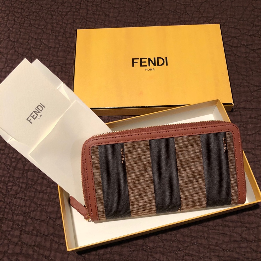 Fendi Wallet NWT