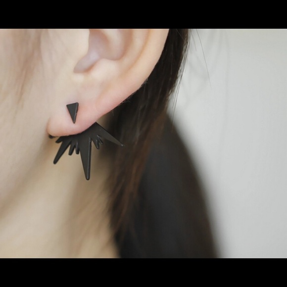 Spike Geometric Earrings - Picture 3 of 6