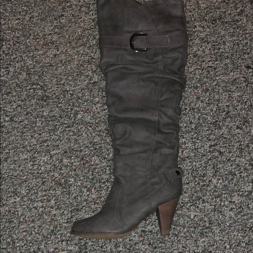 Excellent Condition Boots