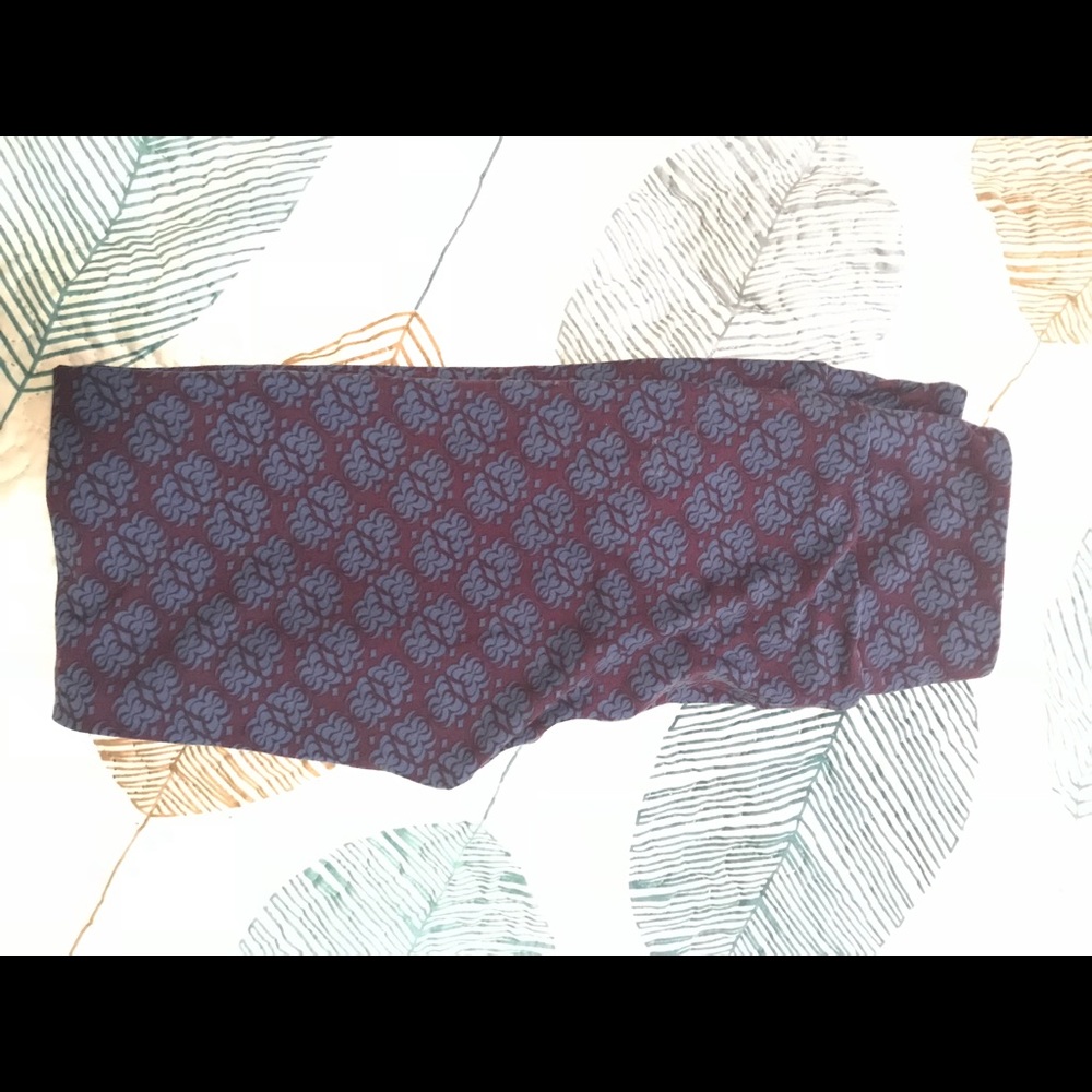 Nwot Lularoe OS blue and purple