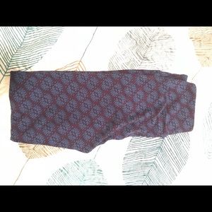 Nwot Lularoe OS blue and purple