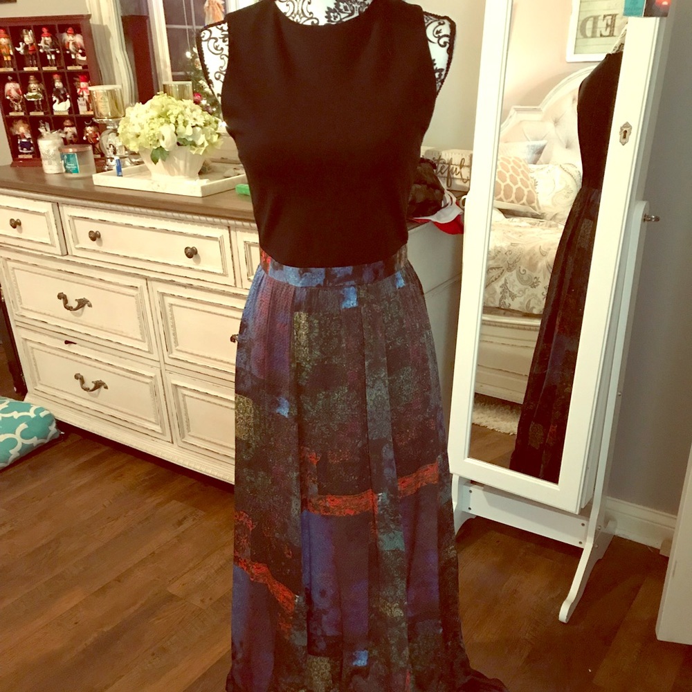 Alice and Olivia Gown