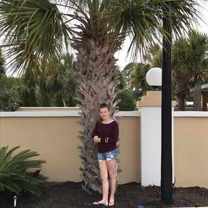 Meet your Posher, Ashley