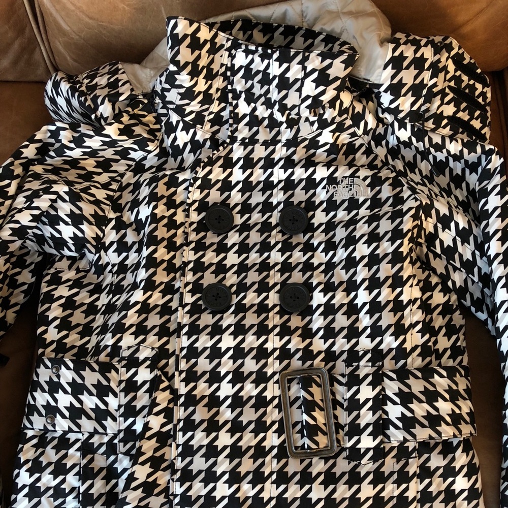 North Face Houndstooth magnetic coat - women’s M