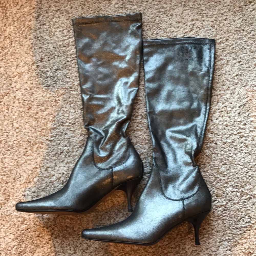 Donald Pliner Stretch Boots Size 9