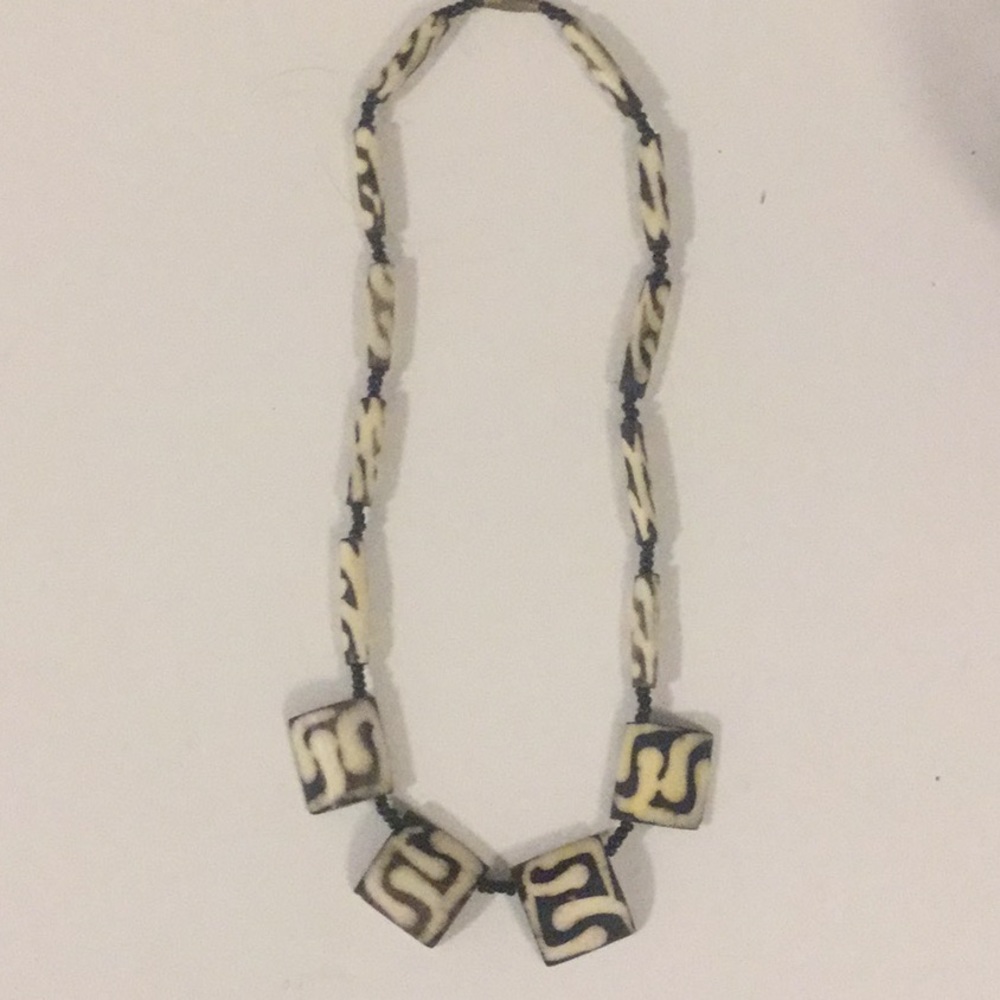 Wood necklace & bracelet from Kenya, Africa