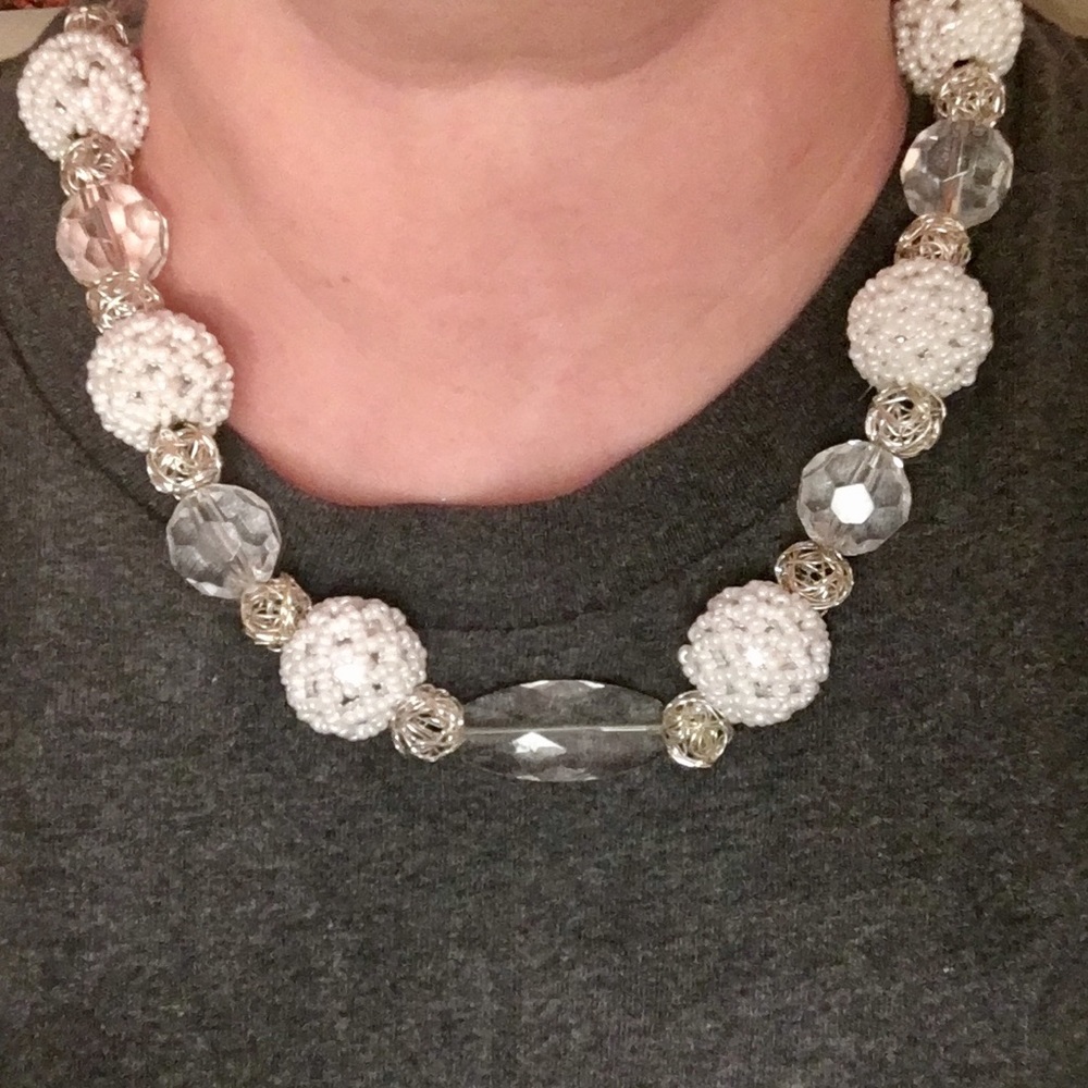Handmade Beaded Formal Necklace - Picture 6 of 6