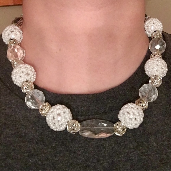 Handmade Beaded Formal Necklace - Picture 5 of 6