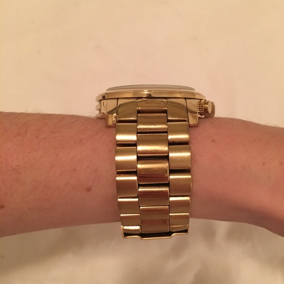 Michael Kors gold-tone watch - Picture 2 of 8