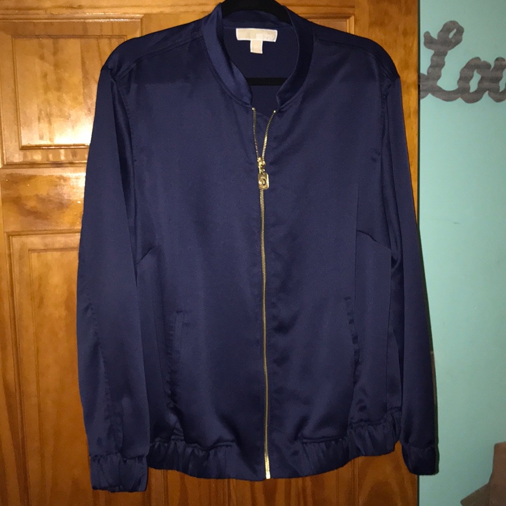 Like new Michael kors thin jacket size 2x