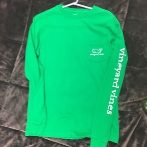 Men’s xs Vineyard Vines Tee