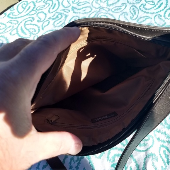 THE SAK!  INDESTRUCTIBLE!  LIKE NEW!  HURRY! - Picture 6 of 7