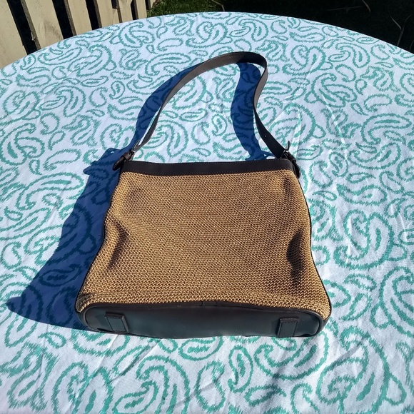 THE SAK!  INDESTRUCTIBLE!  LIKE NEW!  HURRY! - Picture 3 of 7