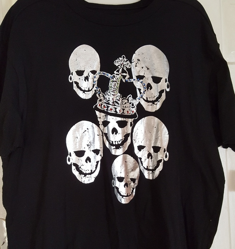 NWT Black Short Sleeve T-Shirt Eighty- Eight