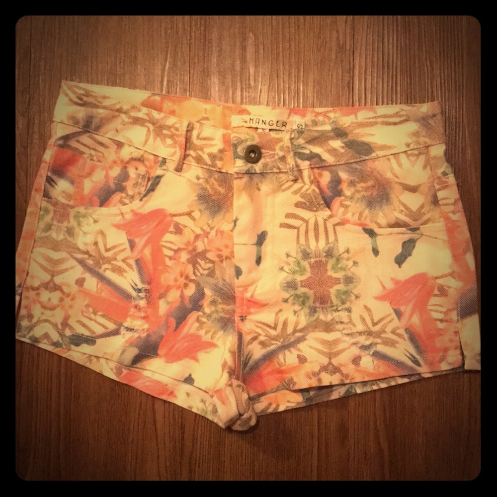 Brand New Without Tags Hanger Floral Denim Shorts
