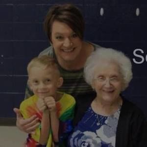 Meet your Posher, Sandy