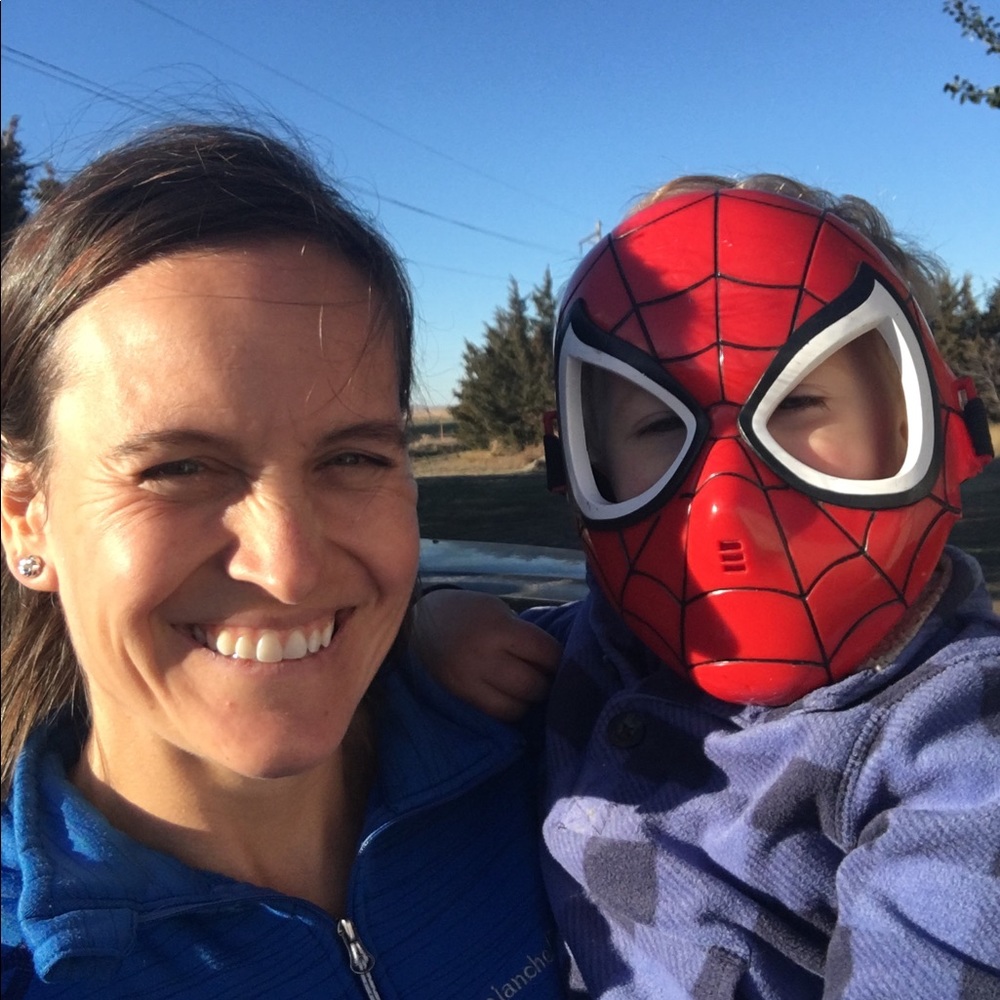 Meet your Posher, Leah