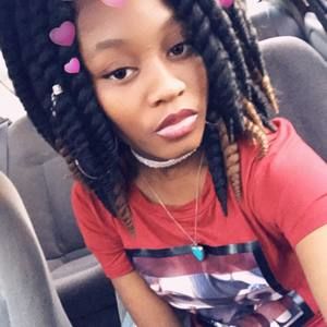 Meet your Posher, Jasmine