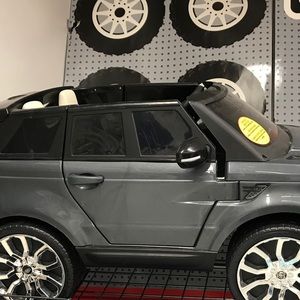 Meet your Posher, Mike