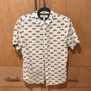 Forever 21 Men short sleeve shirt