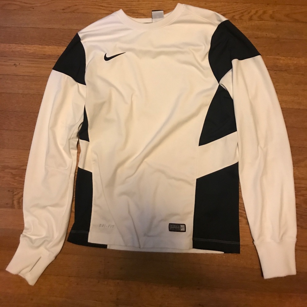 Nike crew neck sweater