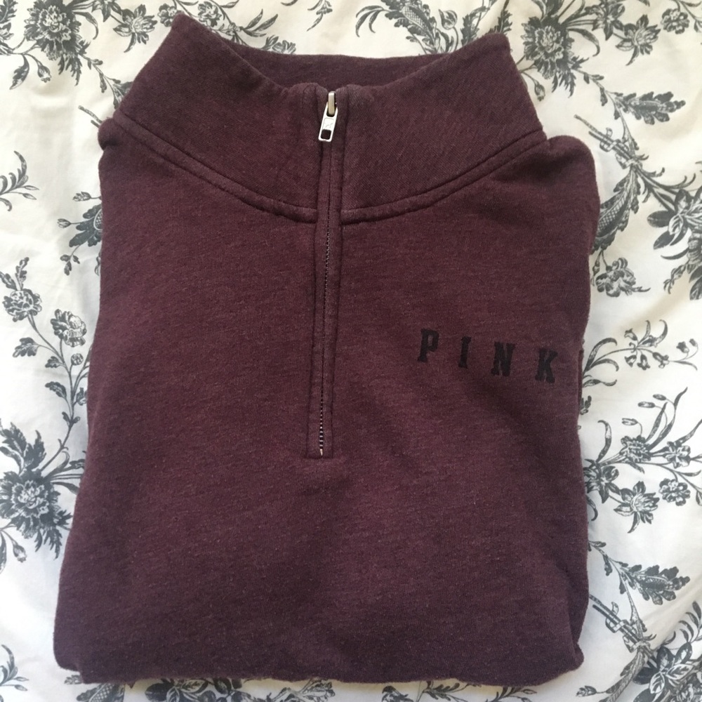 Cute maroon VS quarter zip pullover