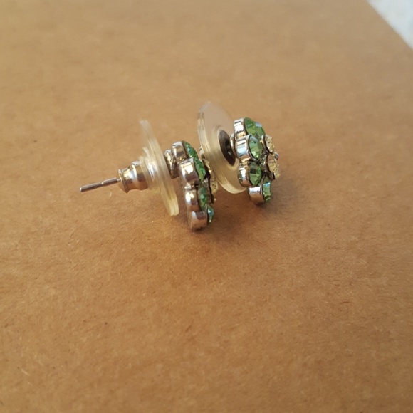 *Donated* Sparkly Green Stud Earrings - Picture 4 of 6