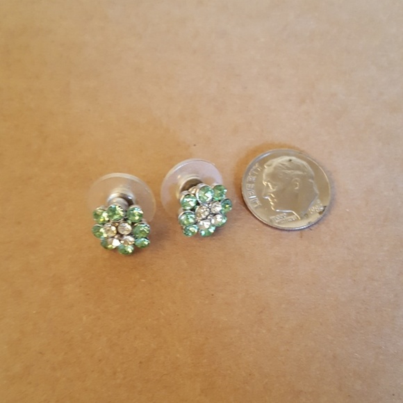 *Donated* Sparkly Green Stud Earrings - Picture 6 of 6