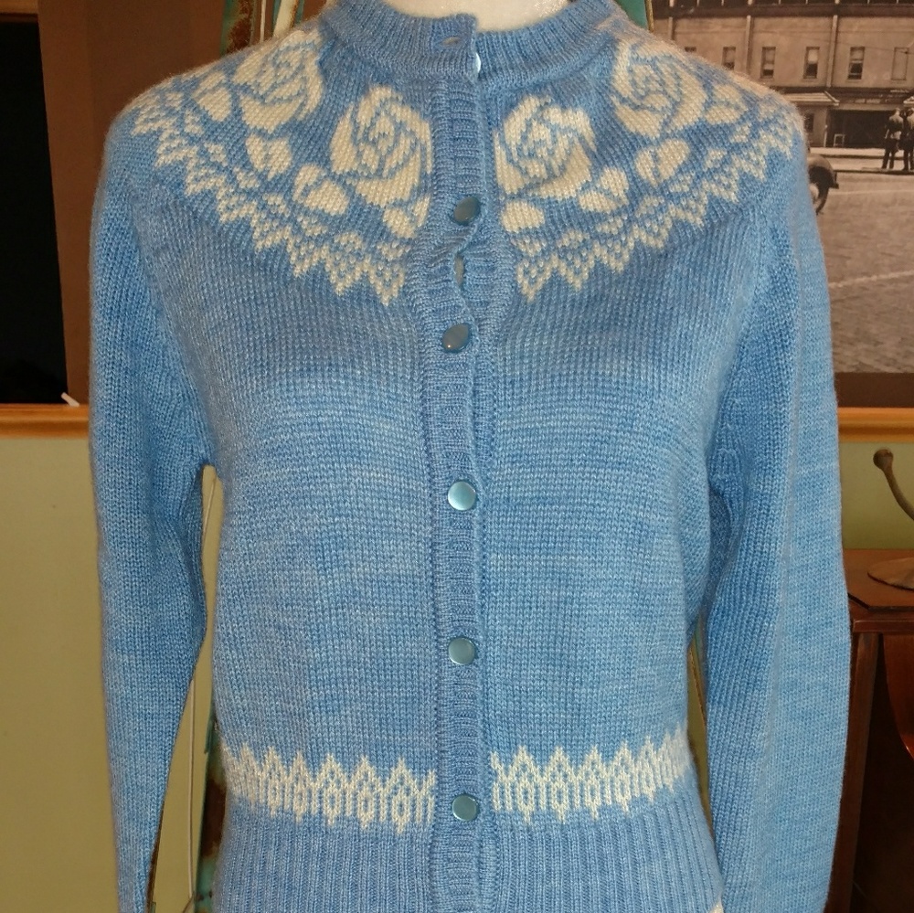 Vintage button sweater